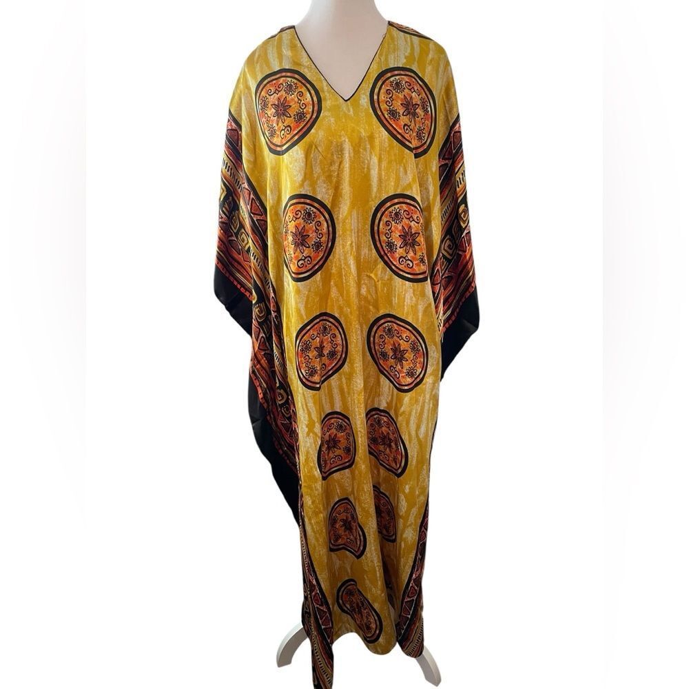 Elegant Yellow and Black Kaftan‎